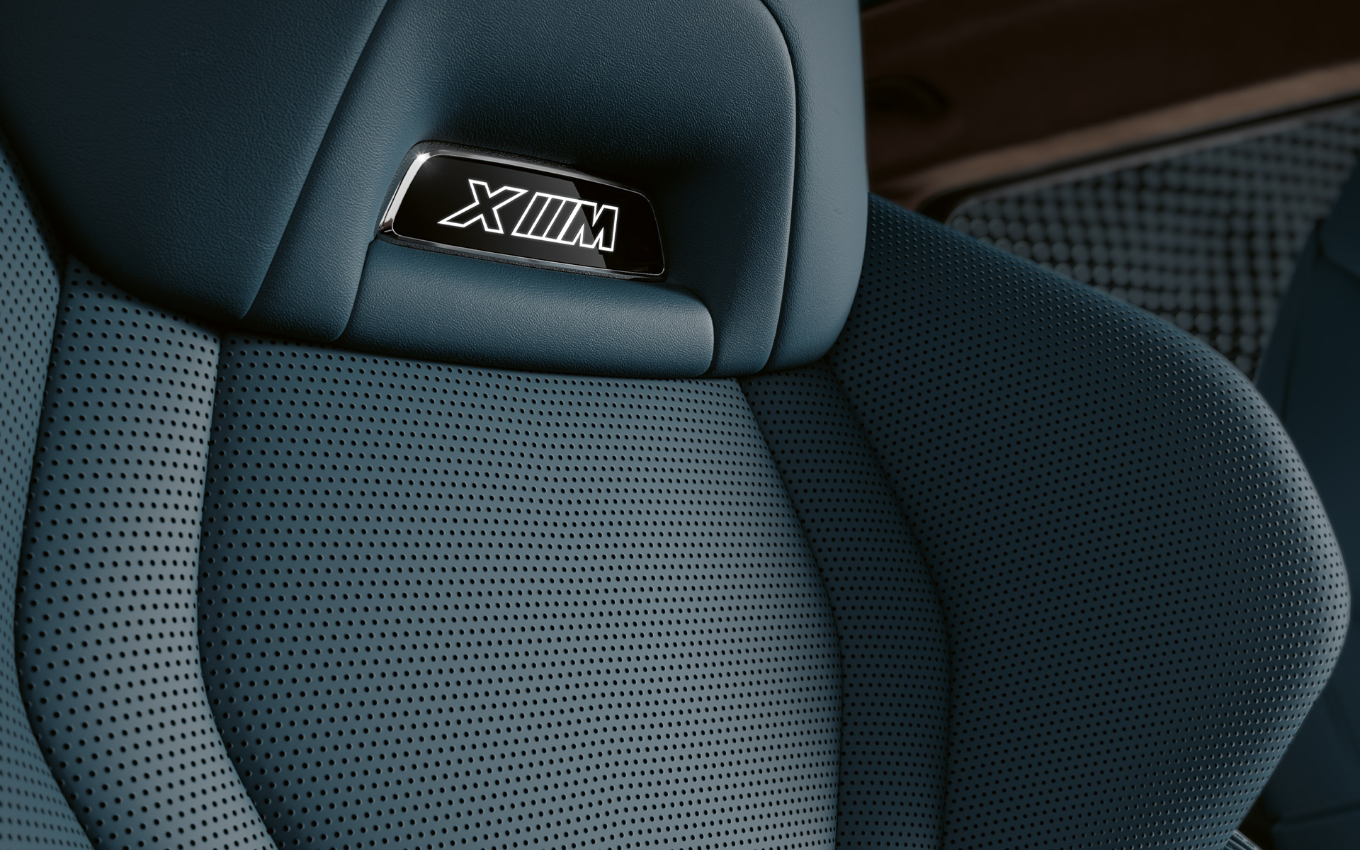 BMW XM G09 Multifunctinal seats with illuminated M badge BMW XM G09 Multifunctinal seats with illuminated M badge