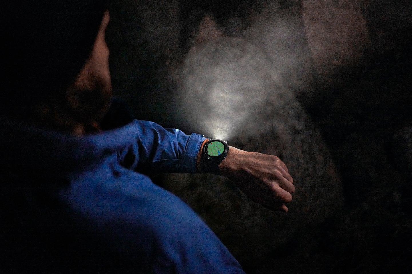 Garmin fēnix 7 Pro on a wrist with the flashlight illuminated