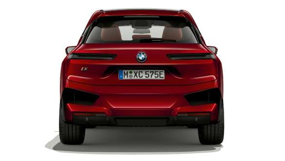 BMW iX i20 electric SUV rear view BMW iX electric SUV Aventurin Red i20 rear view