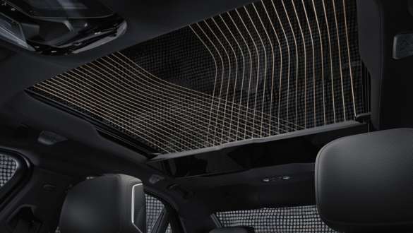 Sky Lounge panoramic glass sunroof BMW i7 M70 xDrive Sedan G70 BMW i7 M70 xDrive Sedan G70 Sky Lounge panoramic glass sunroof