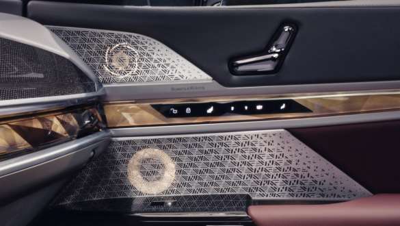 Bowers & Wilkins Diamond Surround Sound System on passenger door BMW 7 Series Sedan G70 ICE 740i M sports package BMW 7 Series Sedan G70 ICE 740i M sports package Bowers & Wilkins Diamond Surround Sound System on passenger door close-up