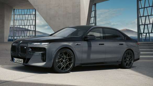 BMW 7 Series Sedan G70 BMW M Performance Parts BMW 7 Series Sedan G70 BMW M Performance Parts exterior design