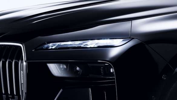 BMW 7 Series Protection G73 BMW Crystal Headlights 'Iconic Glow' BMW 7 Series Protection G73 BMW Crystal Headlights 'Iconic Glow' Detail