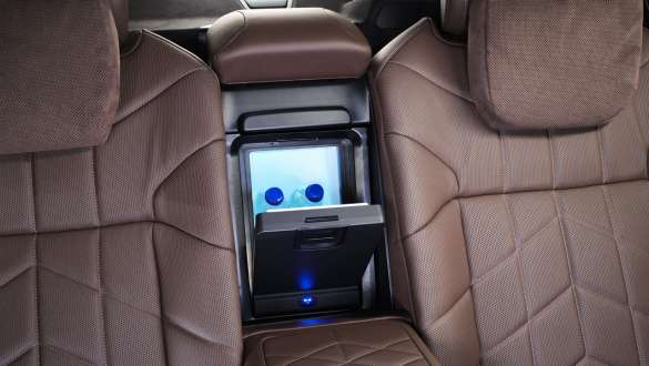 BMW 7 Protection G73 cool box BMW 7 Protection G73 cool box rear seats